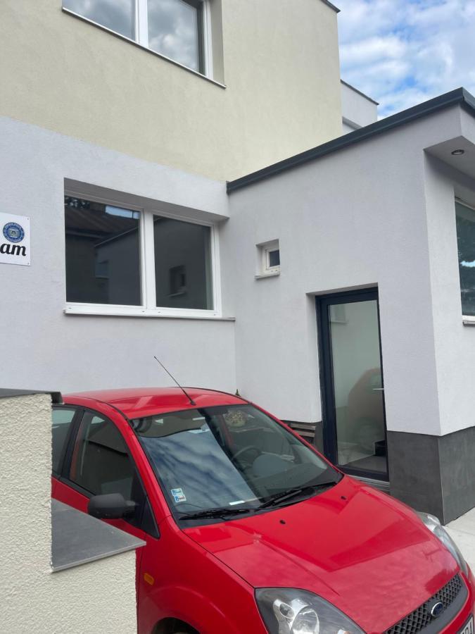 Komfortne Byvanie S Garazou - Parkovanim Žilina Extérieur photo