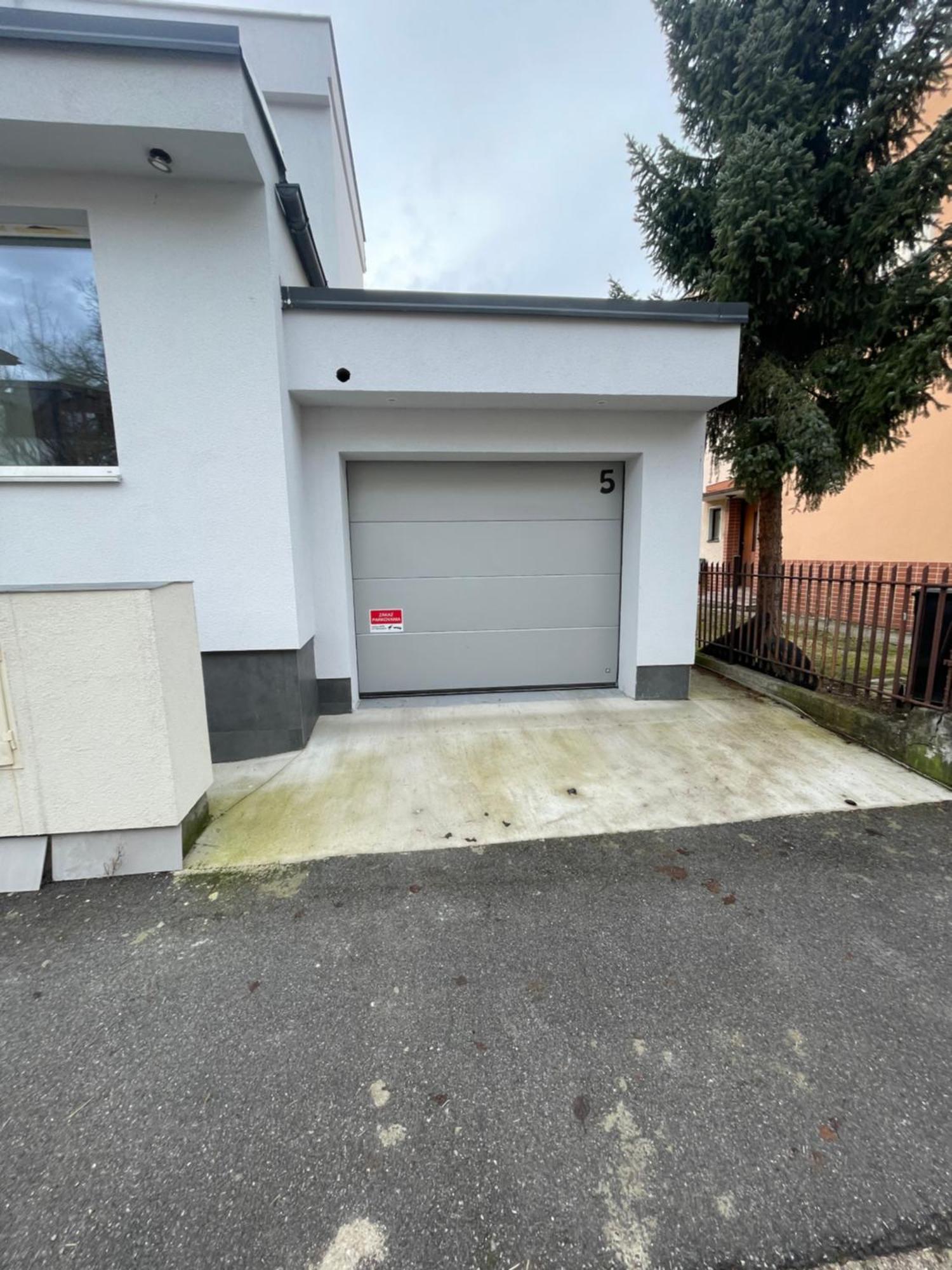 Komfortne Byvanie S Garazou - Parkovanim Žilina Extérieur photo
